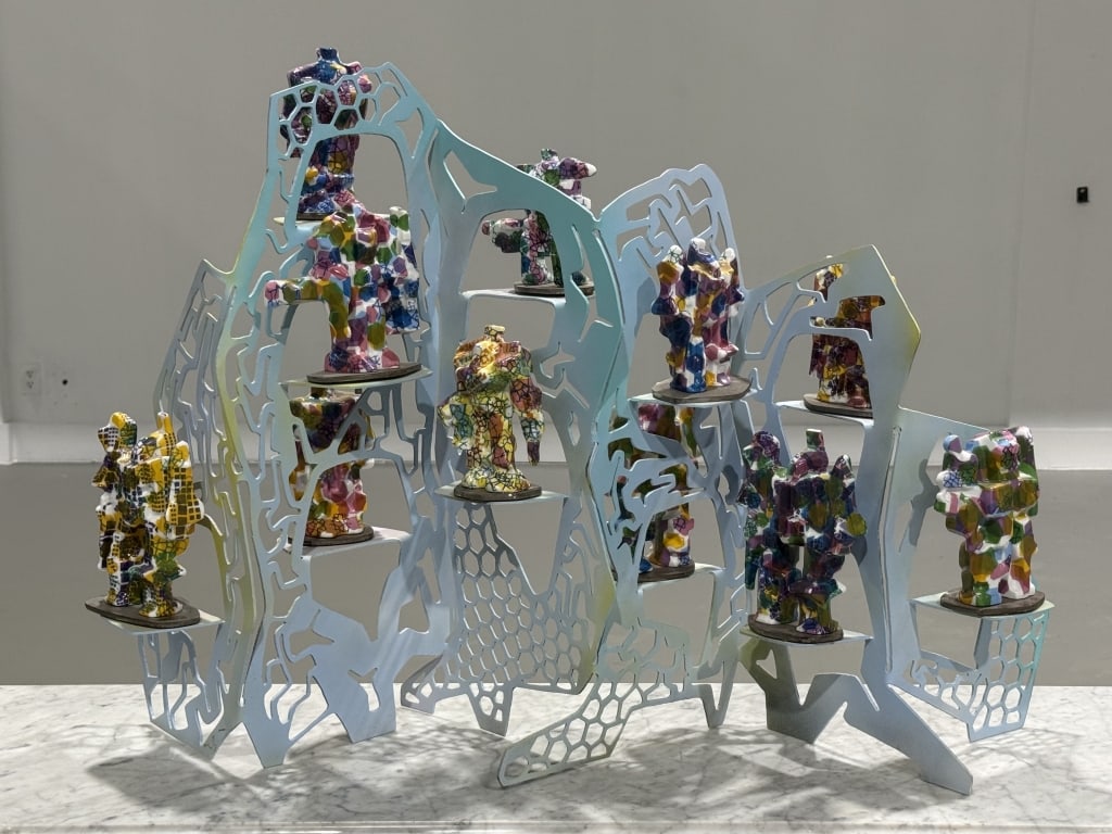 Jesse Small "Robots" (1 of 17)