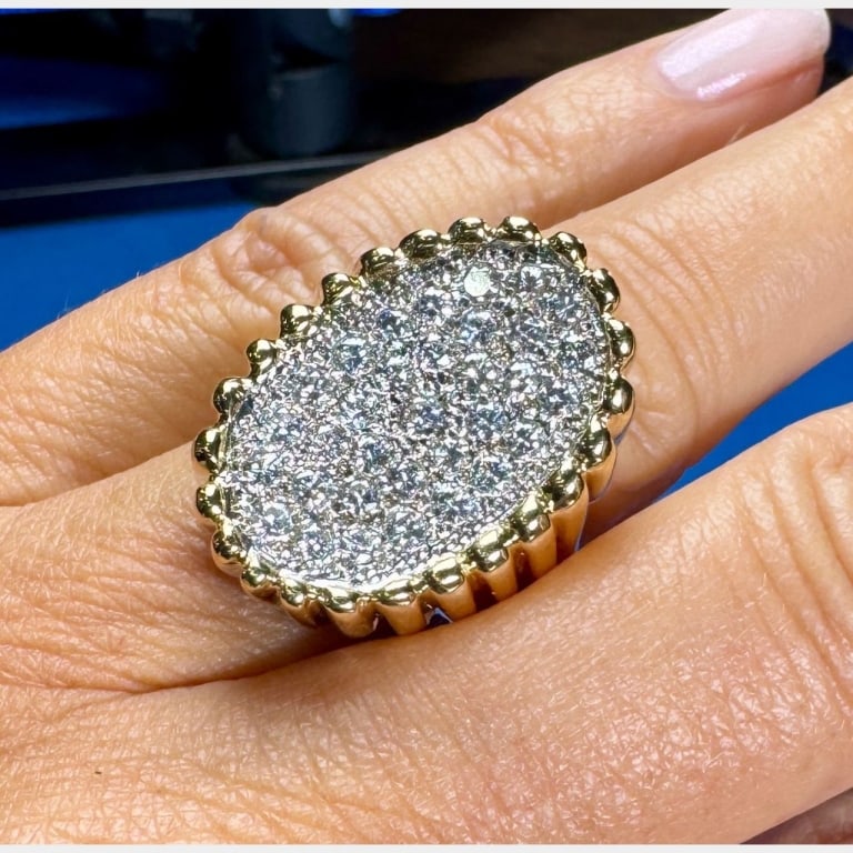 18K Yellow Gold 2.20 Ct. Diamond Ring: Item # 13162 Category Rings 18K Yellow Gold 2.20 Ct. Diamond Ring Weighing 20.8 grams Set with 34 Diamonds weighing app. 2.20 Ct. G-H Color, VVS1-VS Clarity Ring Size 7