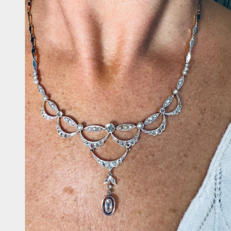 Victorian 18K Yellow Gold & Platinum Top Diamond a: Item # 13004 Category Necklaces Victorian 18K Yellow Gold & Platinum Top Diamond and Natural Pearl Necklace Weighing 24.2 grams Set with app. 2.00 Ct. of Diamonds H-K Color, VS1-SI2 Clarity Natural Pe