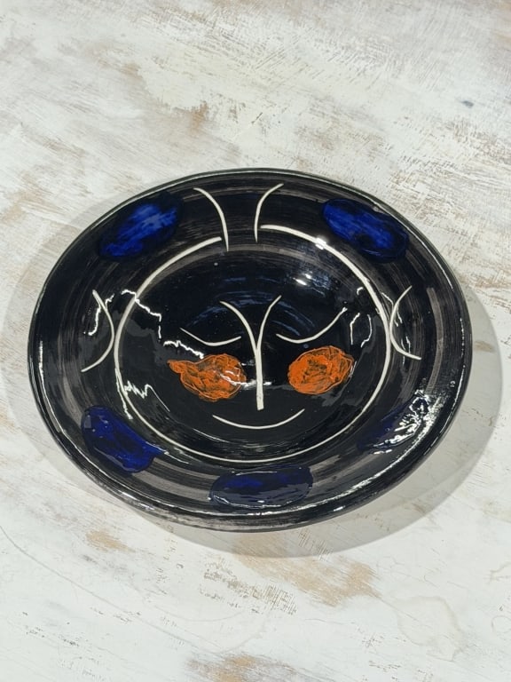 Pablo Picasso AR 37: Pablo Picasso Service Visage Noir. Measures 9 1/2 inches.