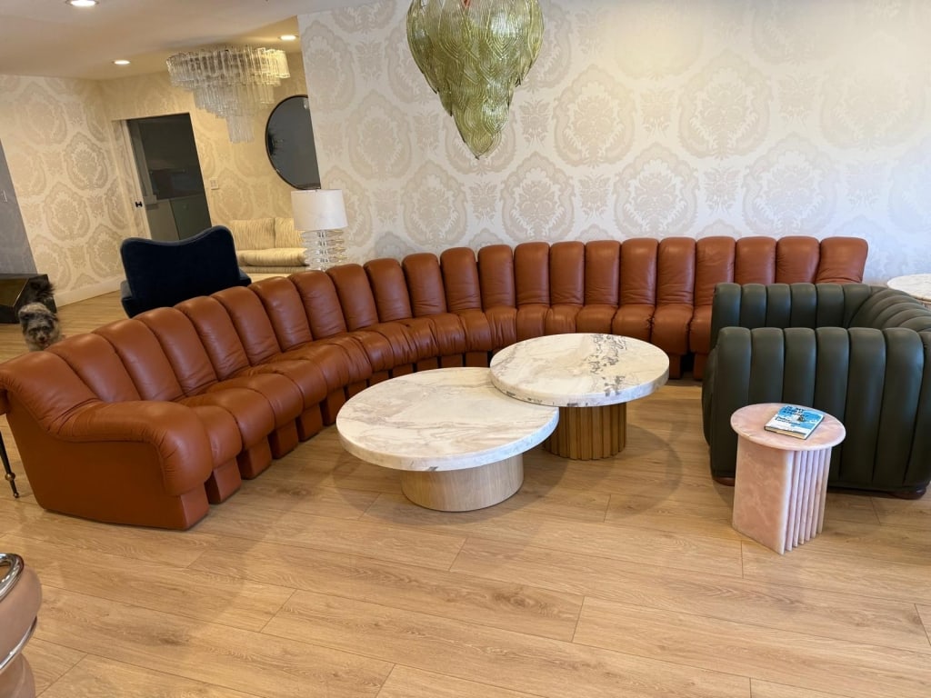 E. Peduzzi-Riva, H Ulrich, Ds 600 Sectional Sofa: Eleanora Peduzzi-Riva, Heinz Ulrich, and Ueli Berger c. 1972 De Sede DS600 'Non-Stop' Sectional Sofa, 21 elements leather PICK UP LOCATION - WEST LA, LOS ANGELES