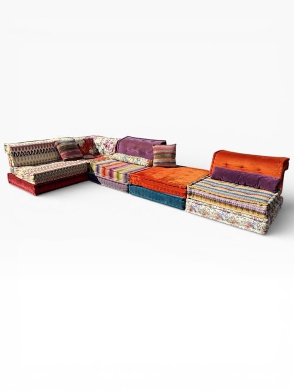 Roche Bobois Mah Jong Sectional Sofa- Hans Hopfer: Roche Bobois Mah Jong Sectional Sofa Hans Hopfer 14 Pieces & 4 Pillows - Missoni Roche Bobois Mah Sectional Sofa. It is 100% authentic Roche Bobois, and the pieces are labeled—14 total: three adjust
