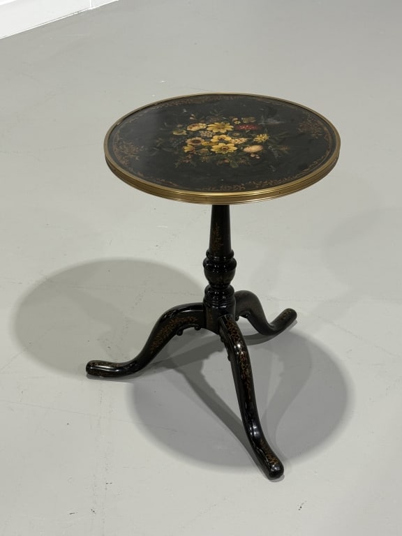 Fine French Napolean III Style Table - 3