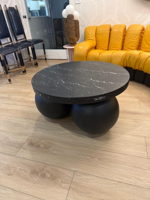 Coffee table Marble top / ceramic spheres - 2