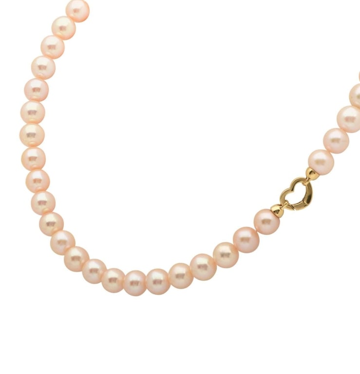 Pearl Necklace with 18K Yellow Gold Heart Clasp: Elegant Pearl Necklace with 18K Yellow Gold Heart Clasp – Timeless Jewelry for Every Occasion SKU: 47931 Graceful and timeless, this pearl necklace is elevated with a charming 18k yellow gold heart-