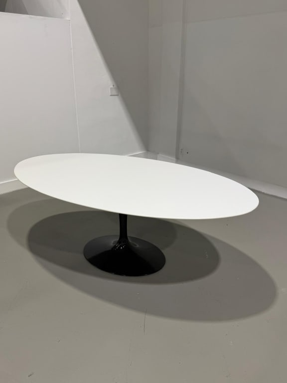 A Knoll Dining Table - 2