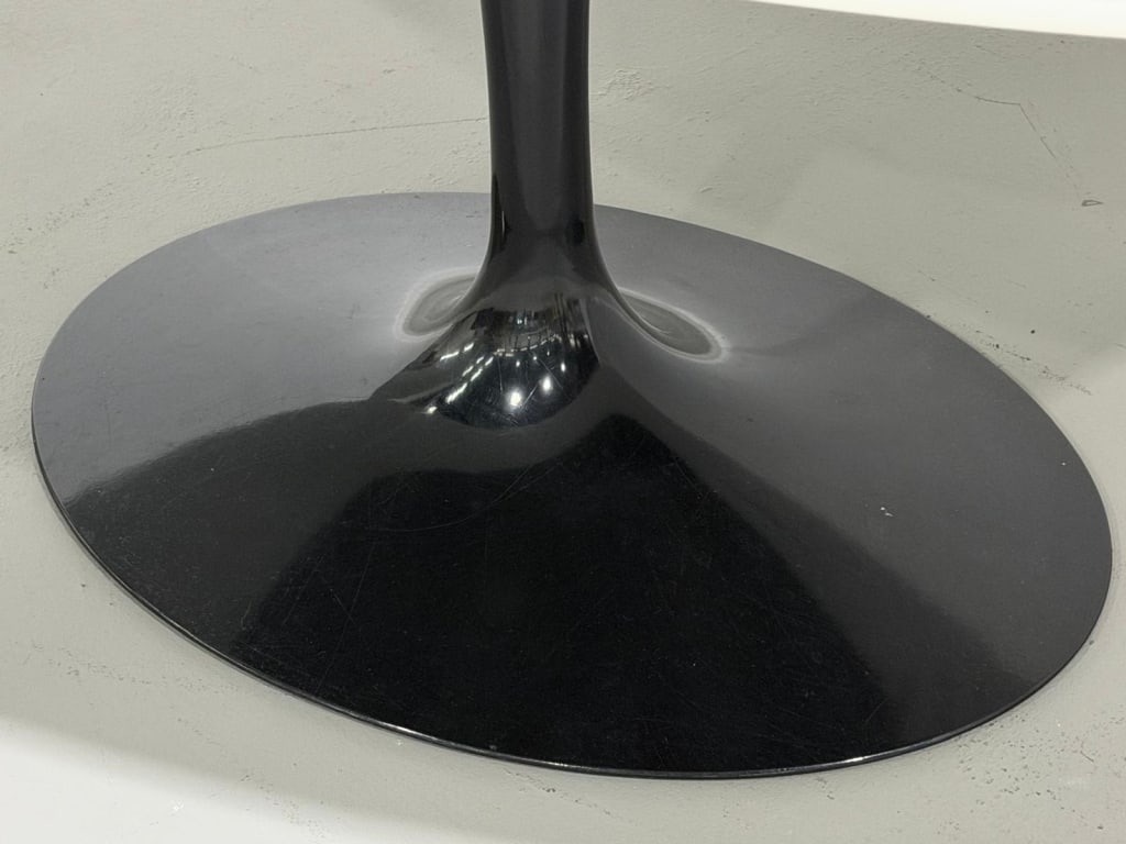 A Knoll Dining Table - 4