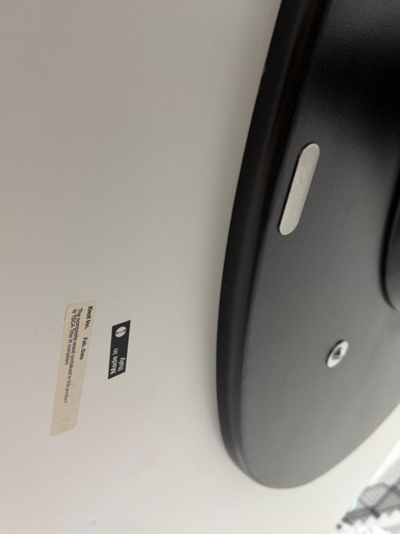 A Knoll Dining Table - 6