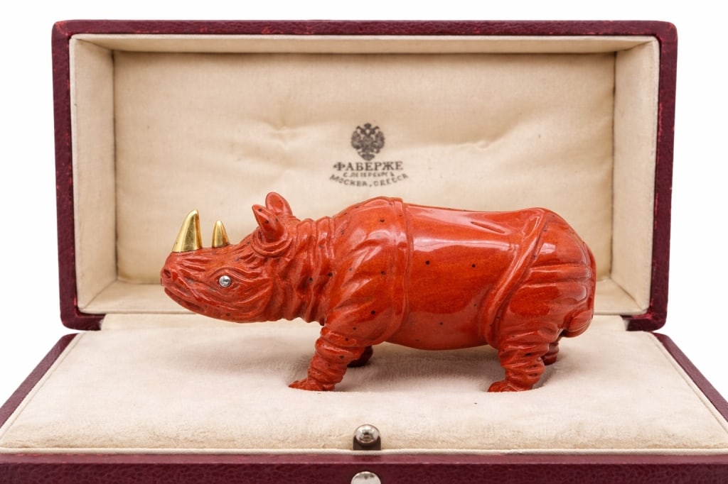Russian Jasper gold Diamond Rhino: Russian Jasper gold Diamond Rhino Measures: 3.5 inch long 2 inch tall