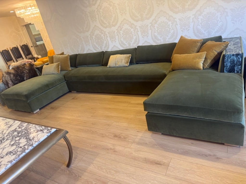 U shaped Custom sofa (1 of 5)