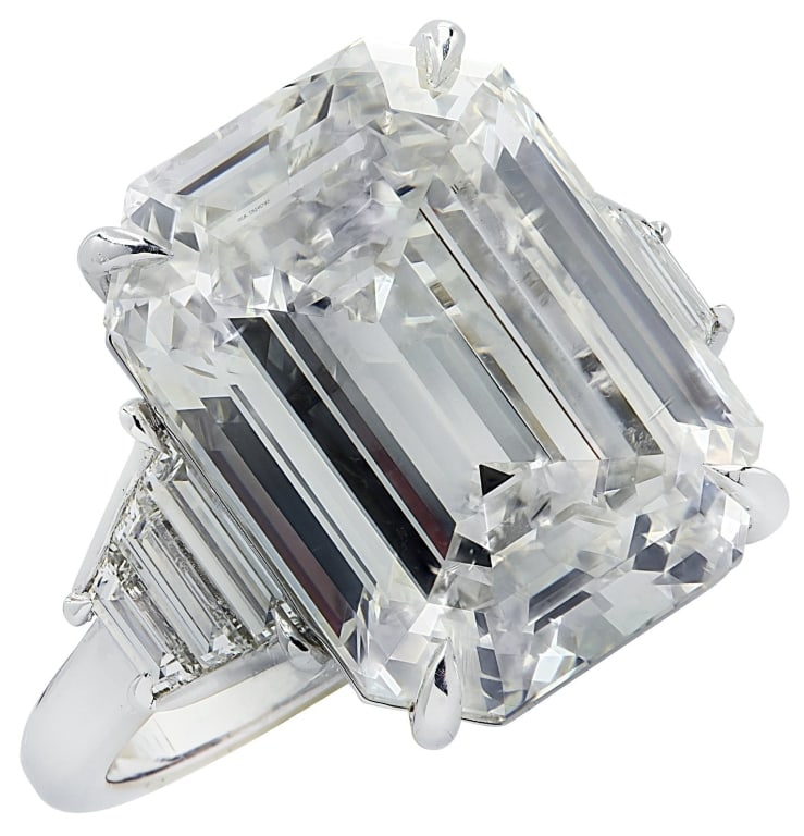 11 Carat Emerald Cut Diamond Ring in Platinum (1 of 4)