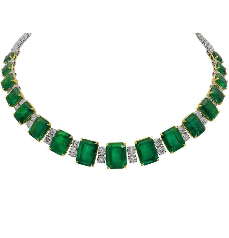 103.32 Carat Emerald and Diamond Necklace: Stunning 103.32 Carat Emerald and Diamond Necklace in Platinum with 17 Emeralds and 74 Diamonds SKU: 49394 Step into a realm of luxury with the stunning 103.32 Carat Emerald and Diamond Necklace, a br
