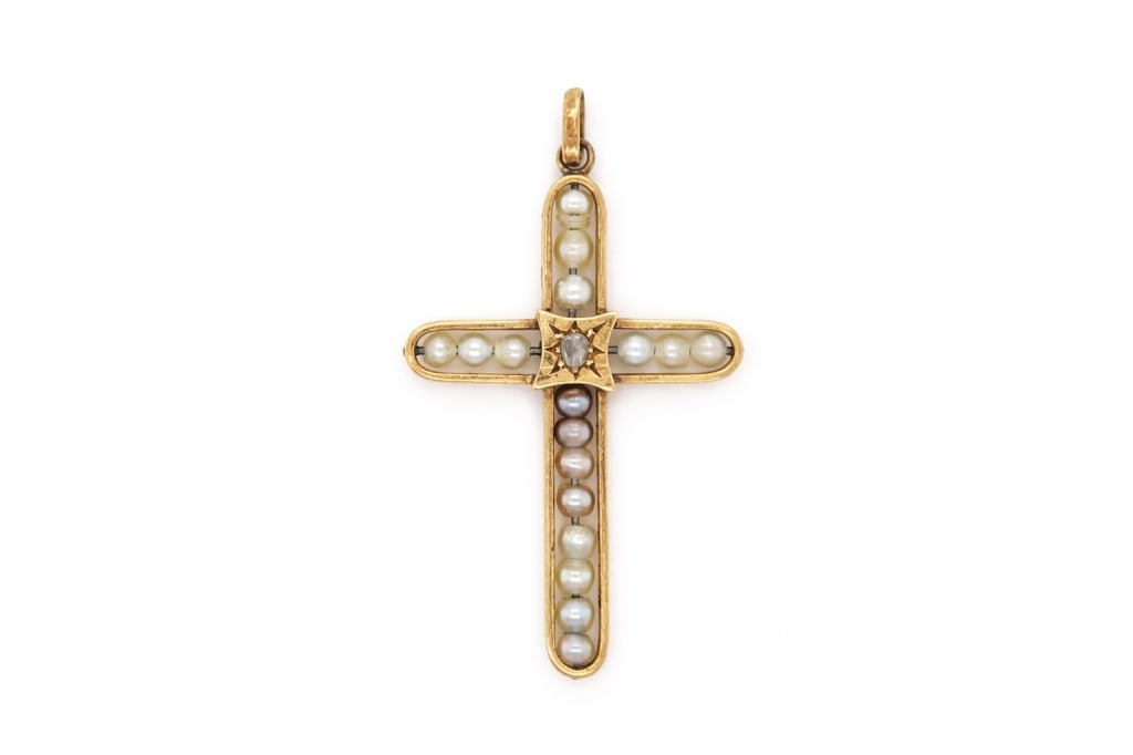Antique Victorian Diamond Pearl Cross. (1 of 2)