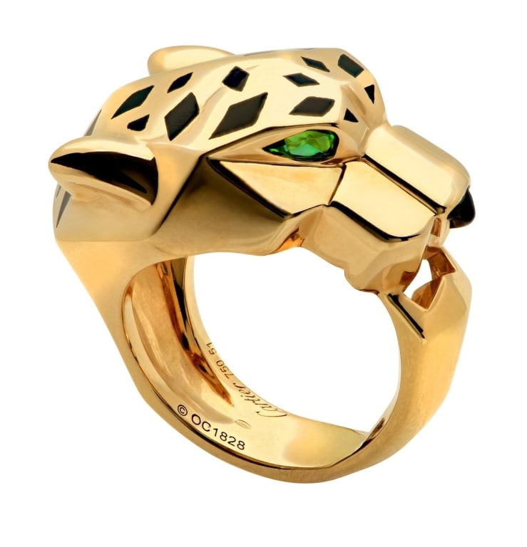 Cartier Panthère de Cartier Tsavorite Ring: Cartier Panthère de Cartier Tsavorite Ring – V45912-1 Unleash bold elegance with this iconic Panthère de Cartier Ring, a legendary design by Cartier that exudes strength, mystery, and timeless sop