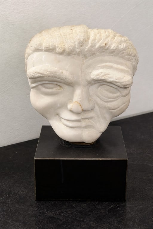 Modern Carved Marble Face: Modern Carved Marble Face. Plinth Base. Total Weight 11 1/2 inches high.