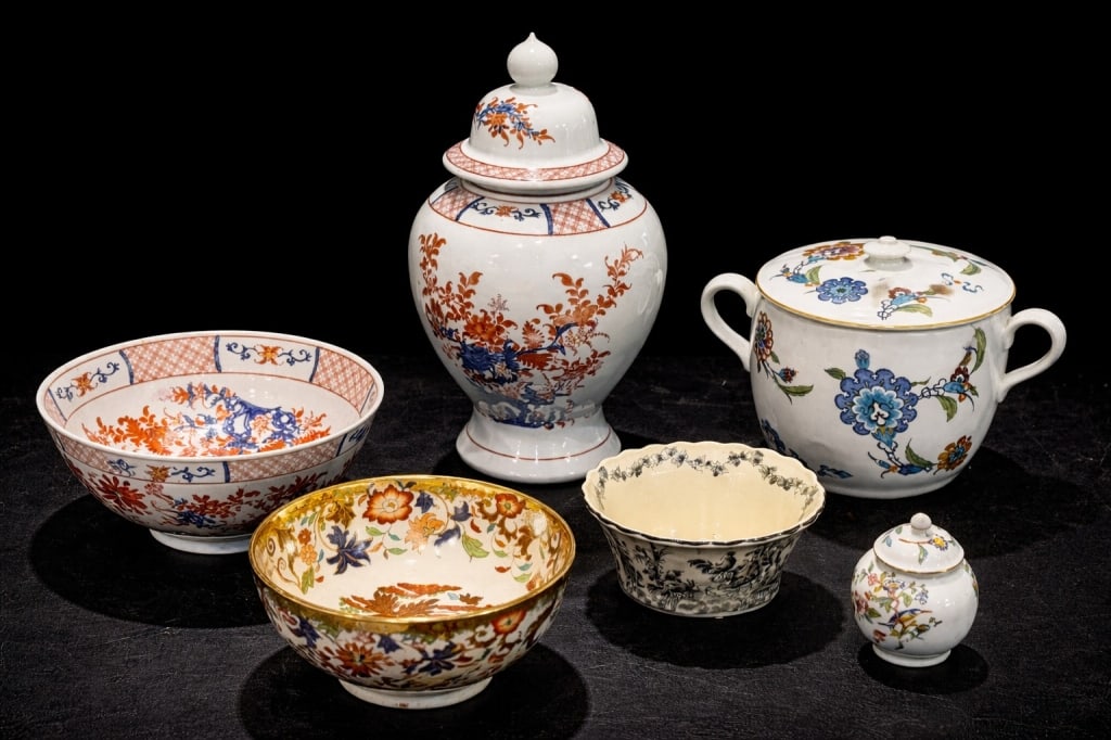 (6) Six Bowls, Planters, Covered Urns: (6) Six Bowls, Planters, Covered Urns. smallest 5 inches high, Covered Urns 14 inches high.