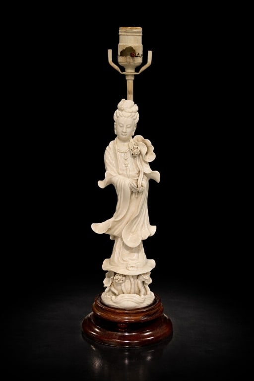Chinese White Glazed Quan Yin (1 of 4)