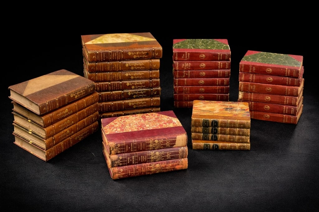 Assorted 30 Books, Antique (1 of 6)