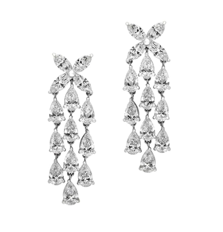 9.60 Carat Platinum Diamond Dangle Earrings: 9.60 Carat Platinum Diamond Dangle Earrings -V51173 SKU: 51173 Radiating unmatched brilliance and elegance, these platinum diamond dangle earrings are a striking display of craftsmanship and sophistic