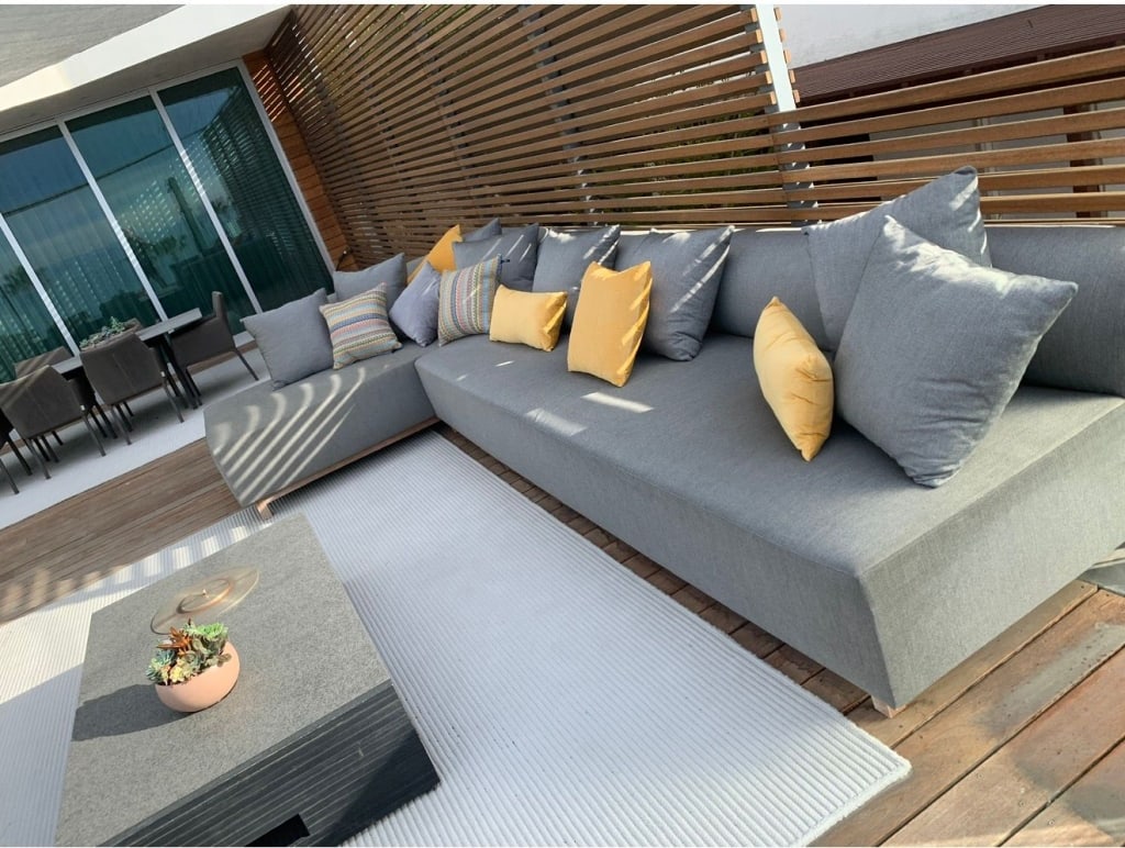 (2) Outdoor sofas with ipi base - 3