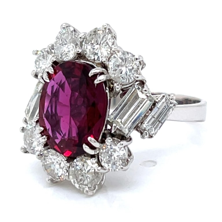 1960’s 18K Gold Certified Ruby & Diamond Ring - 2