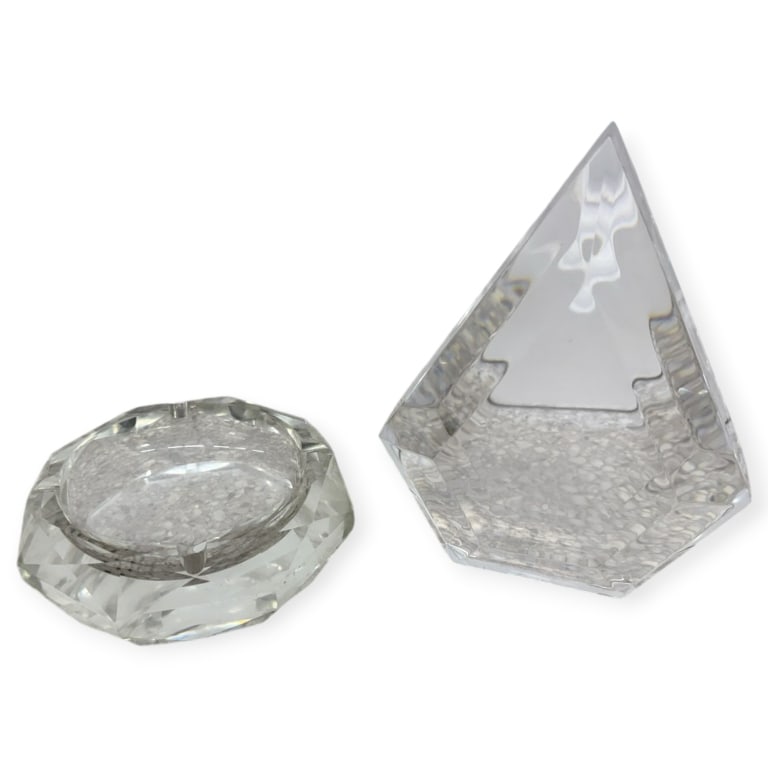 Set Vintage Glass Ashtray Acrylic Sculpture: Set Vintage Glass Ashtray Acrylic Sculpture. Both unmarked. Both show some signs of age and wear, otherwise in good condition. Acrylic measures 8" height Ashtray measures 6 1/2" diameter 10A