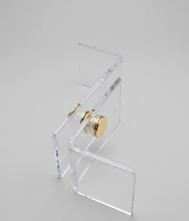 Large lion lucite and brass coffee table: Large lion in the frost lucite and brass coffee table base Measure: 62 long Pick up location: Los Angeles, CA 90064