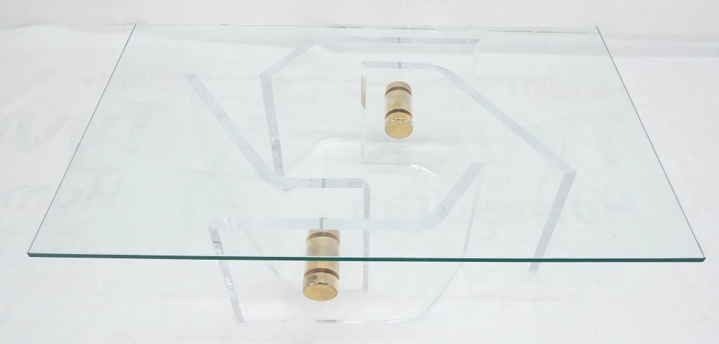 Thick Bent Polished Lucite Coffe Table - 3