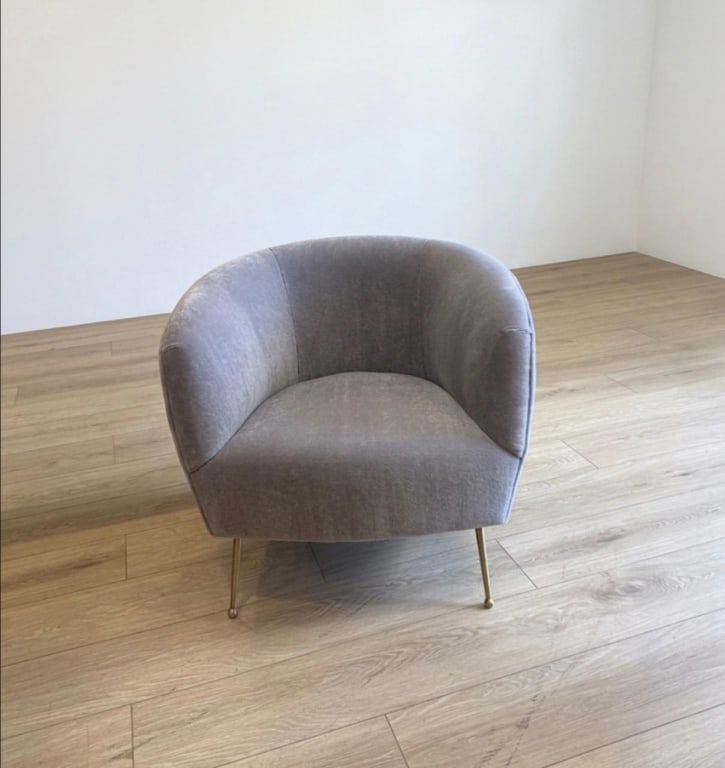 “Kelly wearstler” soufflé chair: “Kelly wearstler” soufflé chair in Holly hunt double thickness mohair with solid brass legs Pick up location: Los Angeles, CA 90064