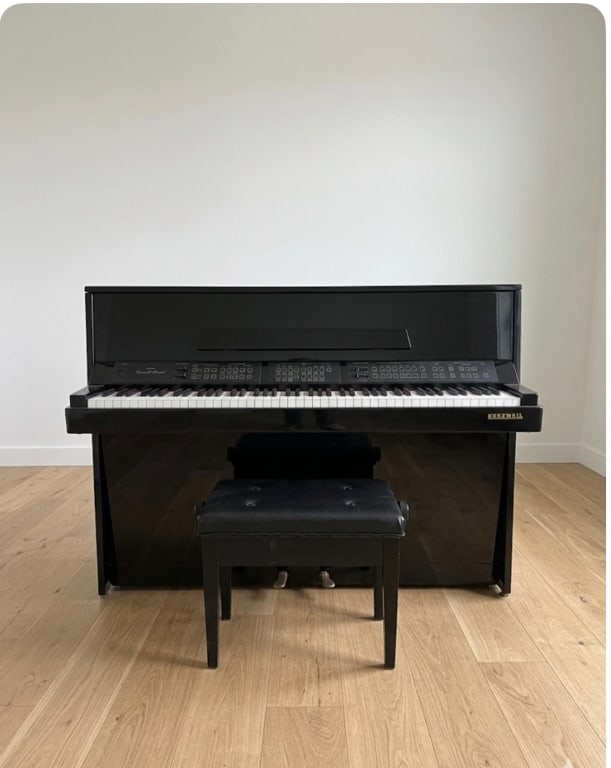 Kurzweil Ensemble Grand Electric Piano with bench (1 of 1)
