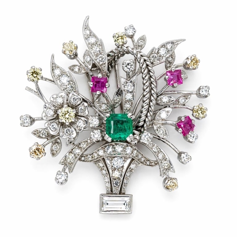 WALSER WALD Platinum Diamond, Emerald, Ruby Brooch (1 of 4)