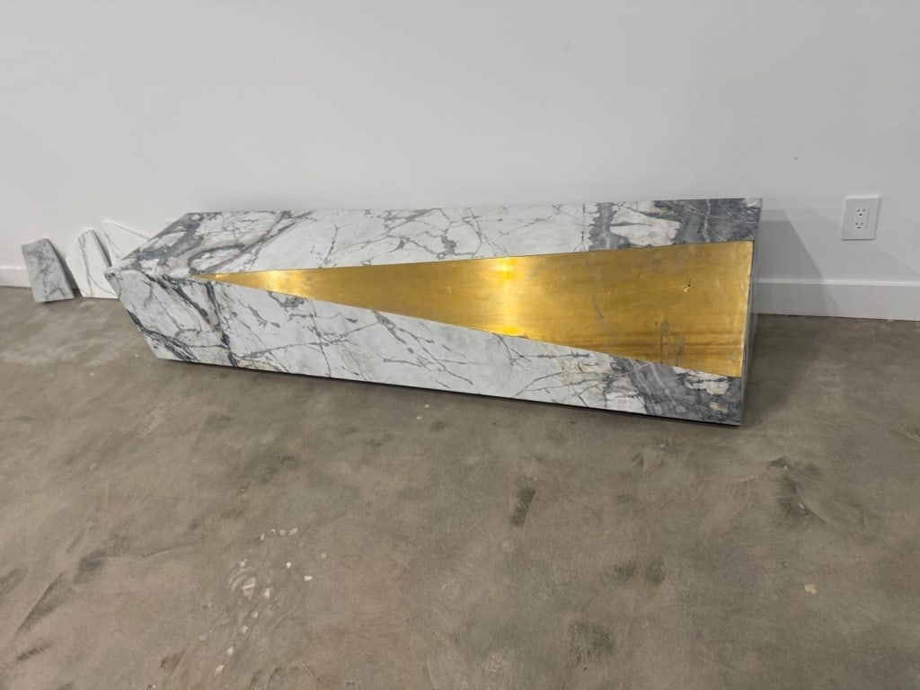 Marble and brass bench - 2