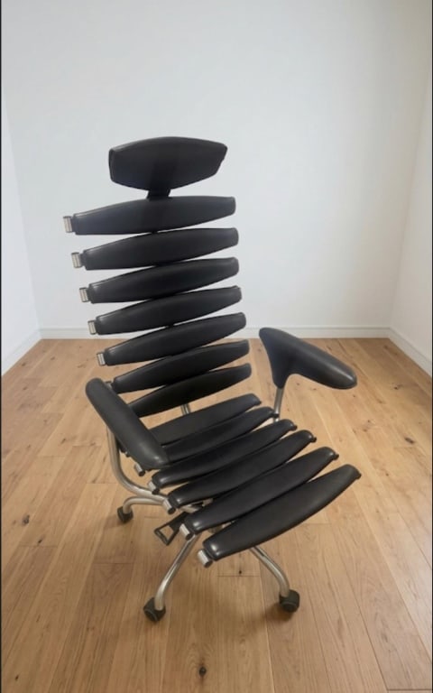 De sede skeleton chair: De sede skeleton chair Pick up location, West Los Angeles California. All items are coming from LA.