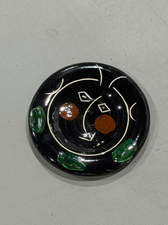 Pablo Picasso Madoura Painted Ceramic Plate: Pablo Picasso Madoura Ceramic Plate. Stamped and signed on bottom. In overall good condition. Measures approx 10" diameter