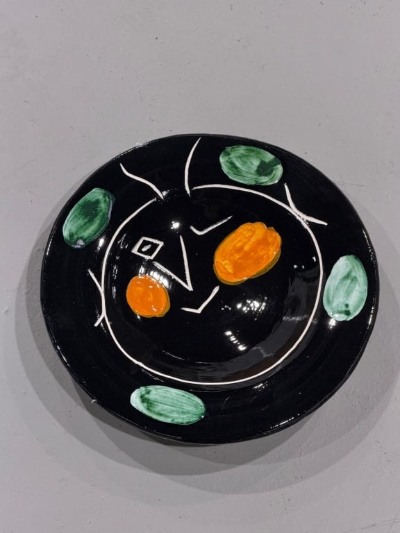 Pablo Picasso Madoura Painted Ceramic Plate: Pablo Picasso Madoura Ceramic Plate. Stamped and signed on bottom. In overall good condition. Measures approx 10" diameter