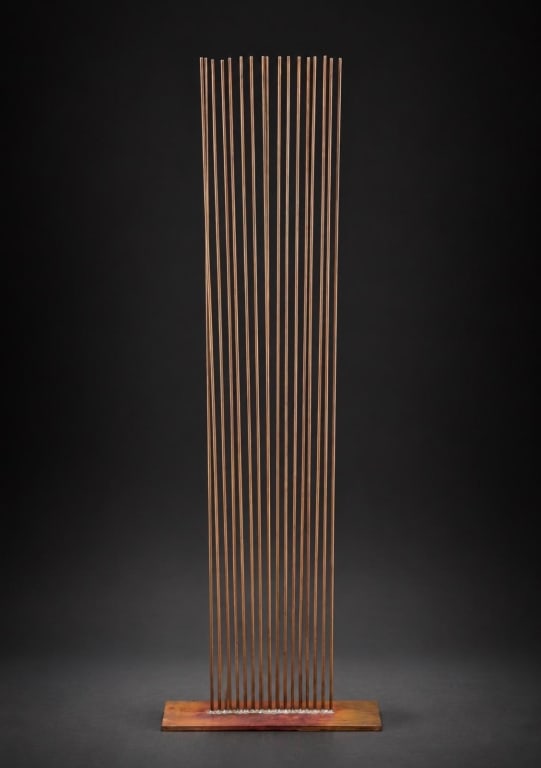 Val bertoia 18 rod brass sound sculpture: Val bertoia 18 rod brass sound sculpture with COA Measures: 36 inches high