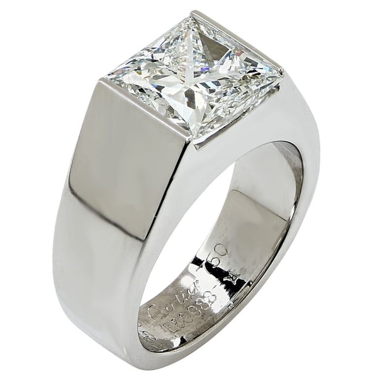 3.02 Carat Cartier Diamond Ring: 3.02 Carat Cartier Diamond Ring SKU: 18572-1 Metal: 18k White Gold Stone: Diamond Diamond Shape: Princess Cut Diamond Weight: 3.02 carats Diamond Color: G Diamond Clarity: VVS1 Certification: GIA Cert