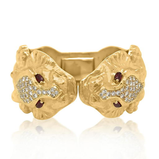 18k Hammered Gold Ruby Diamond Lion Head Cuff Bangle Aug 25 2019 Lueur Auction In Ny - 9ct Gold Two Tone Ruby Diamond Lion Pendant 18k Hammered Gold Ruby Diamond Lion Head Cuff Bangle Aug 25 2019 Lueur Auction In Ny - 9ct Gold Two Tone Ruby Diamond Lion Pendant