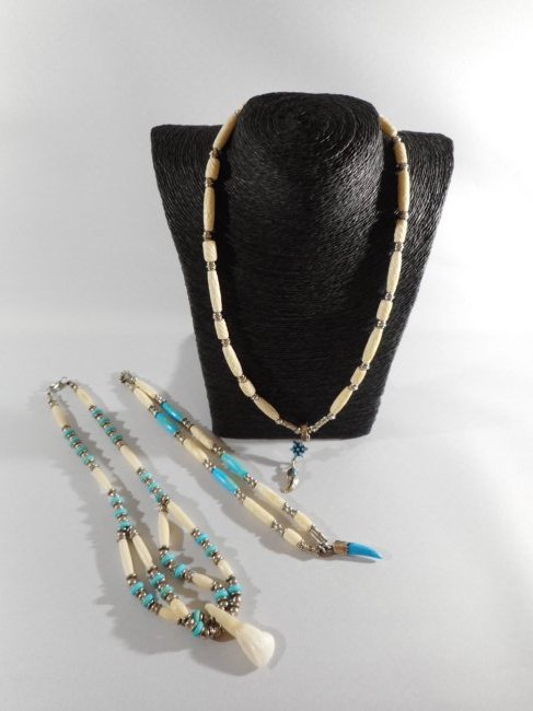 Lot of 3 pieces carved bone Native American necklaces: Lot of 3 pieces carved bone Native American necklaces