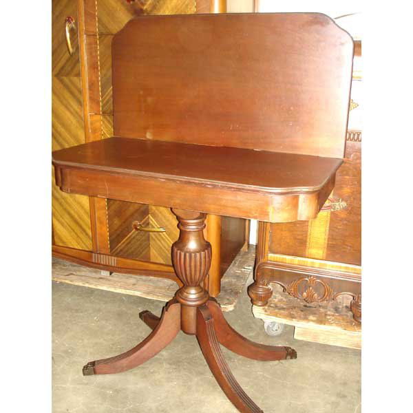 292 Duncan Phyfe Mahogany Card Table