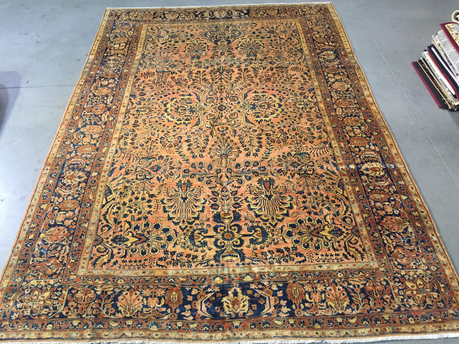 EXQUISITE ANTIQUE PERSIAN SAROUK RUG 9x12: 8'.5" X12'.0" Collective pc ,Magnificent early 20th century Authentic vintage Persian Lilihan Sarouk in excellent Perfect condition for its age, overall uniform aged classic sarouk colors, 100% wool,
