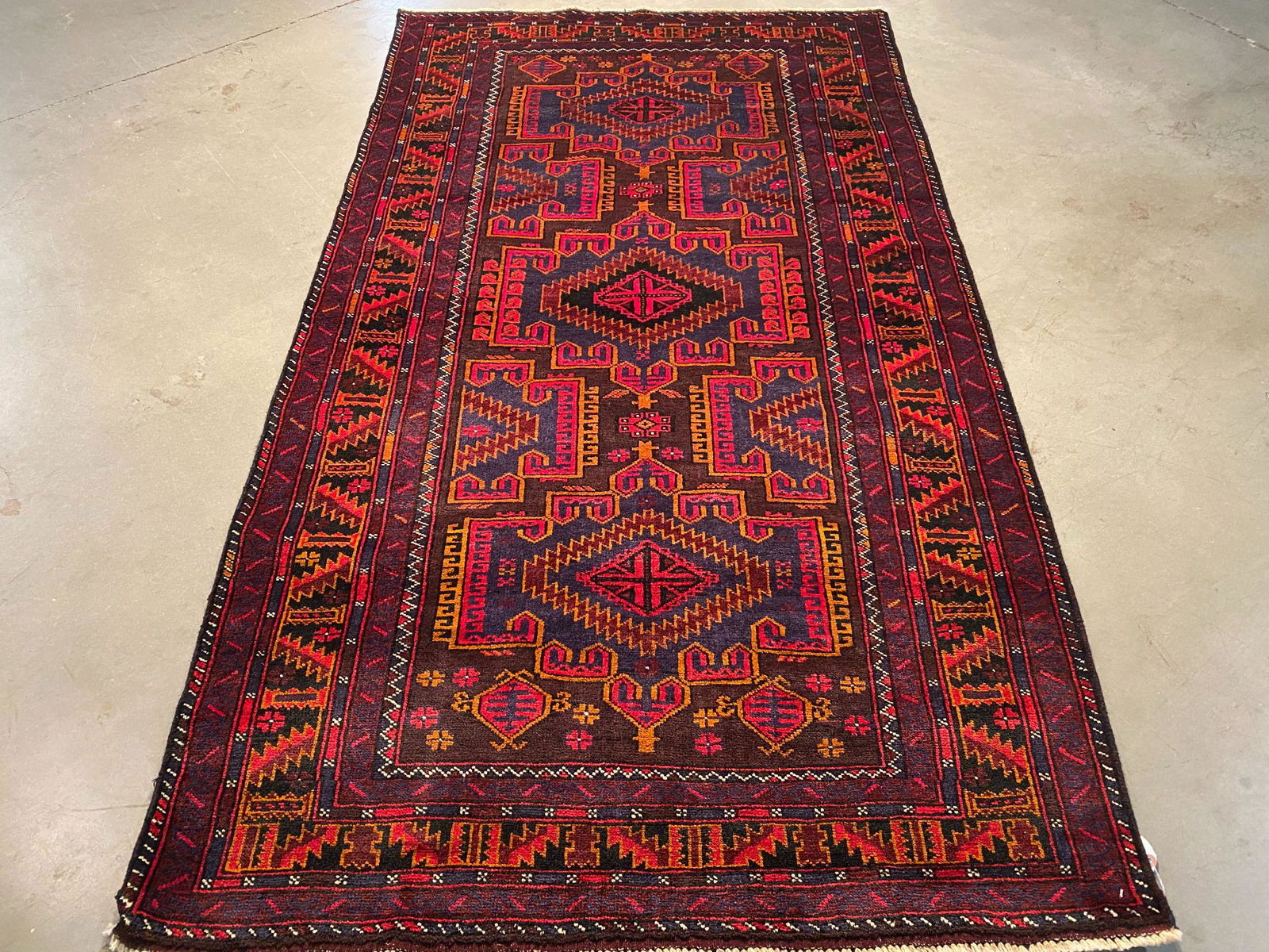MAGNIFICENT AFGHAN RUG 4x6.8 (1 of 8)