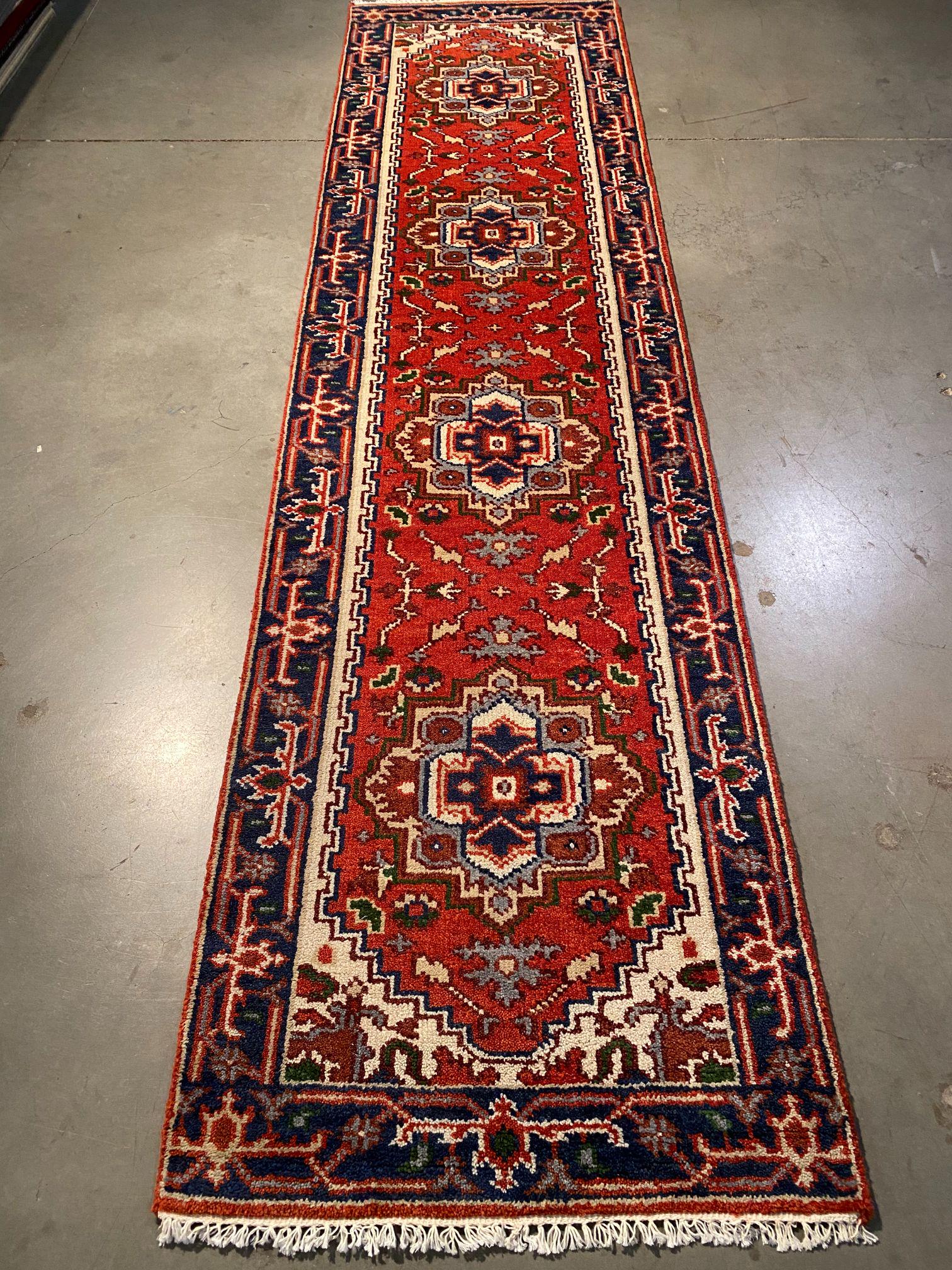 MAGNIFICENT HAND-KNOTTED SERAPI  WOOL RUNNER 2.6x10 (1 of 7)