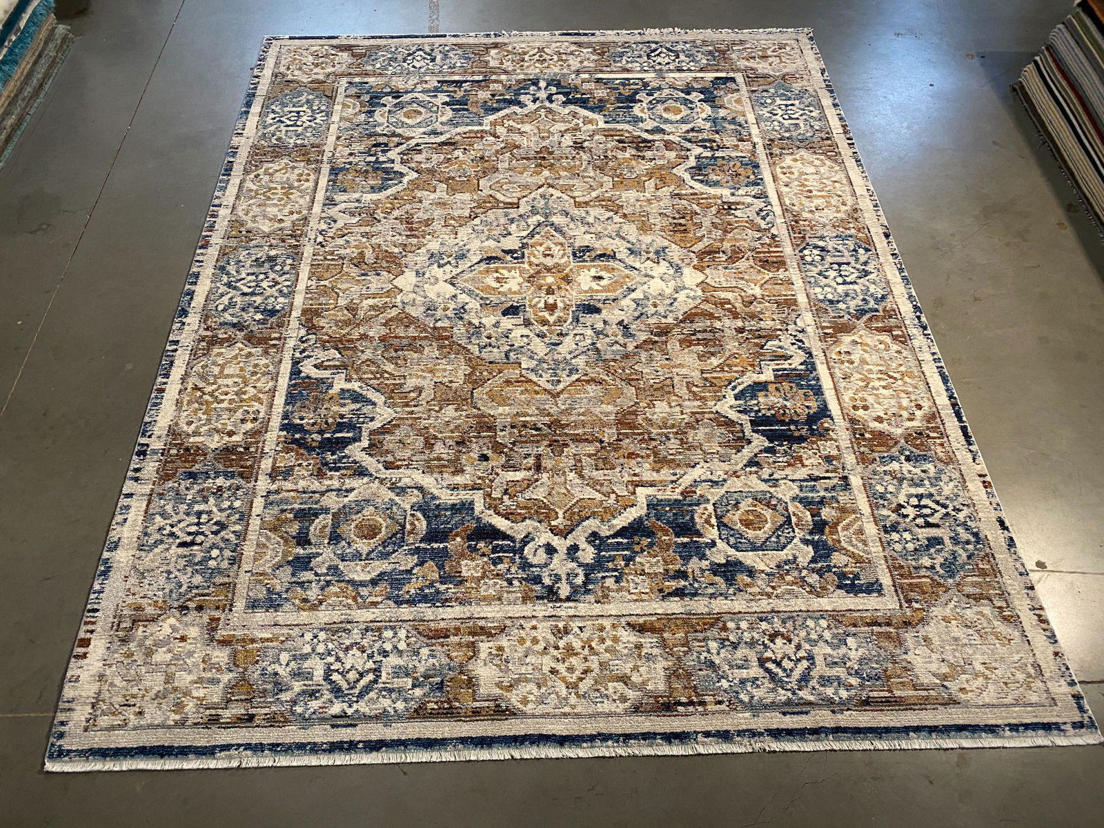 VINTAGE REPRODUCTION DESIGN RUG 8x10 (1 of 7)