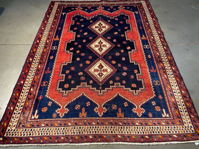 STUNNING VINTAGE PERSIAN RUG 5'.5"X7'.5" (0017) on Jul 24, 2022