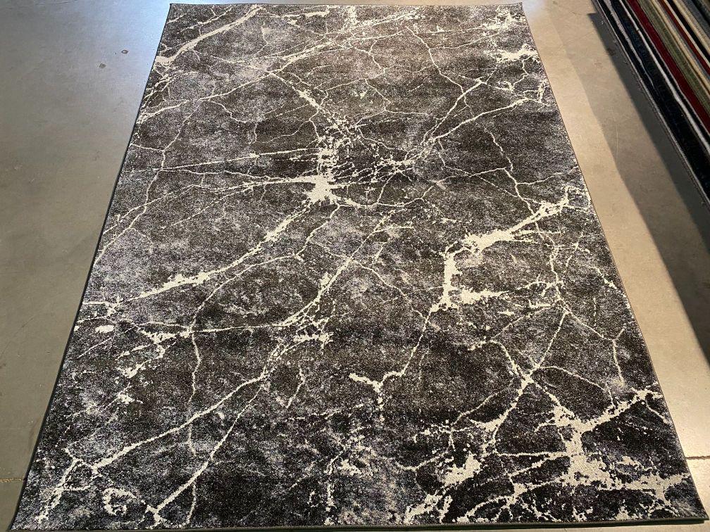 DECORATIVE MODERN DESIGN RUG 7x10 (1 of 8)