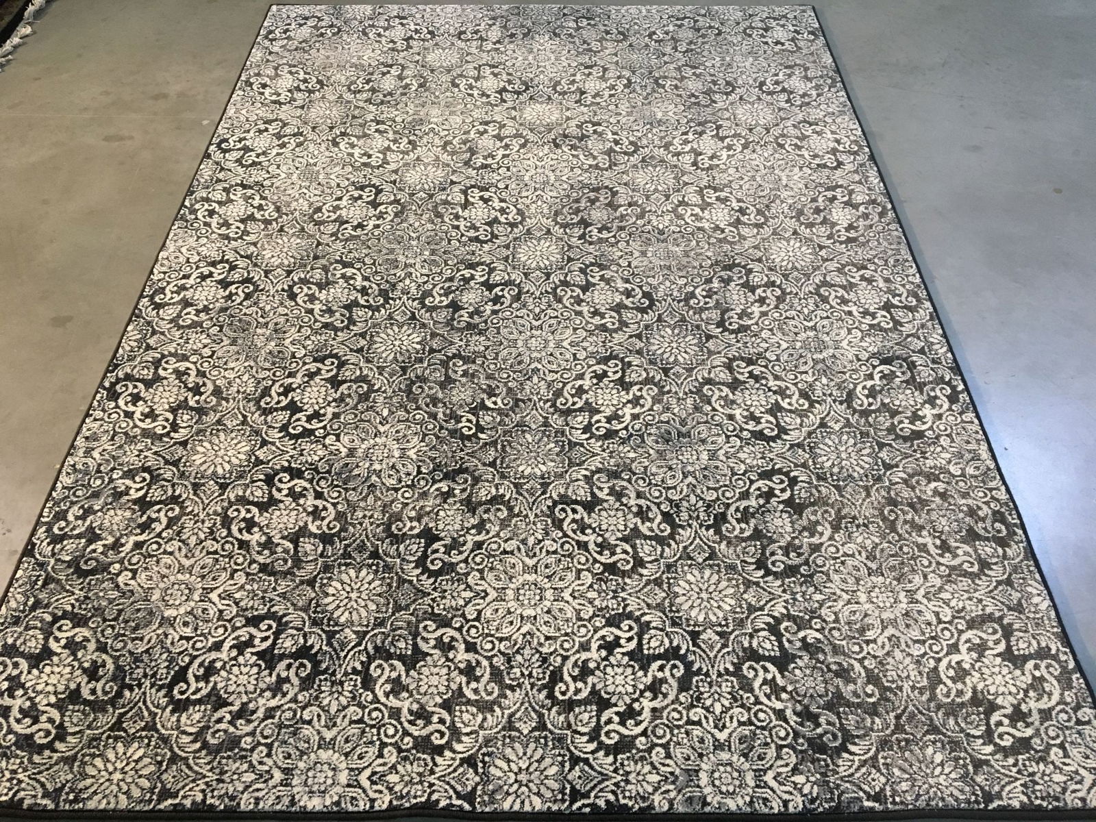 EURO MODERN DESIGN AREA RUG 6x8: 5.3x7.7 Decorative contemporary French Damak allover design Brand Name rug, in Charcoal black and Ivory multi colors made of durable and easy to care , Polyproplyene dense abd heavy pile ,Power loom i