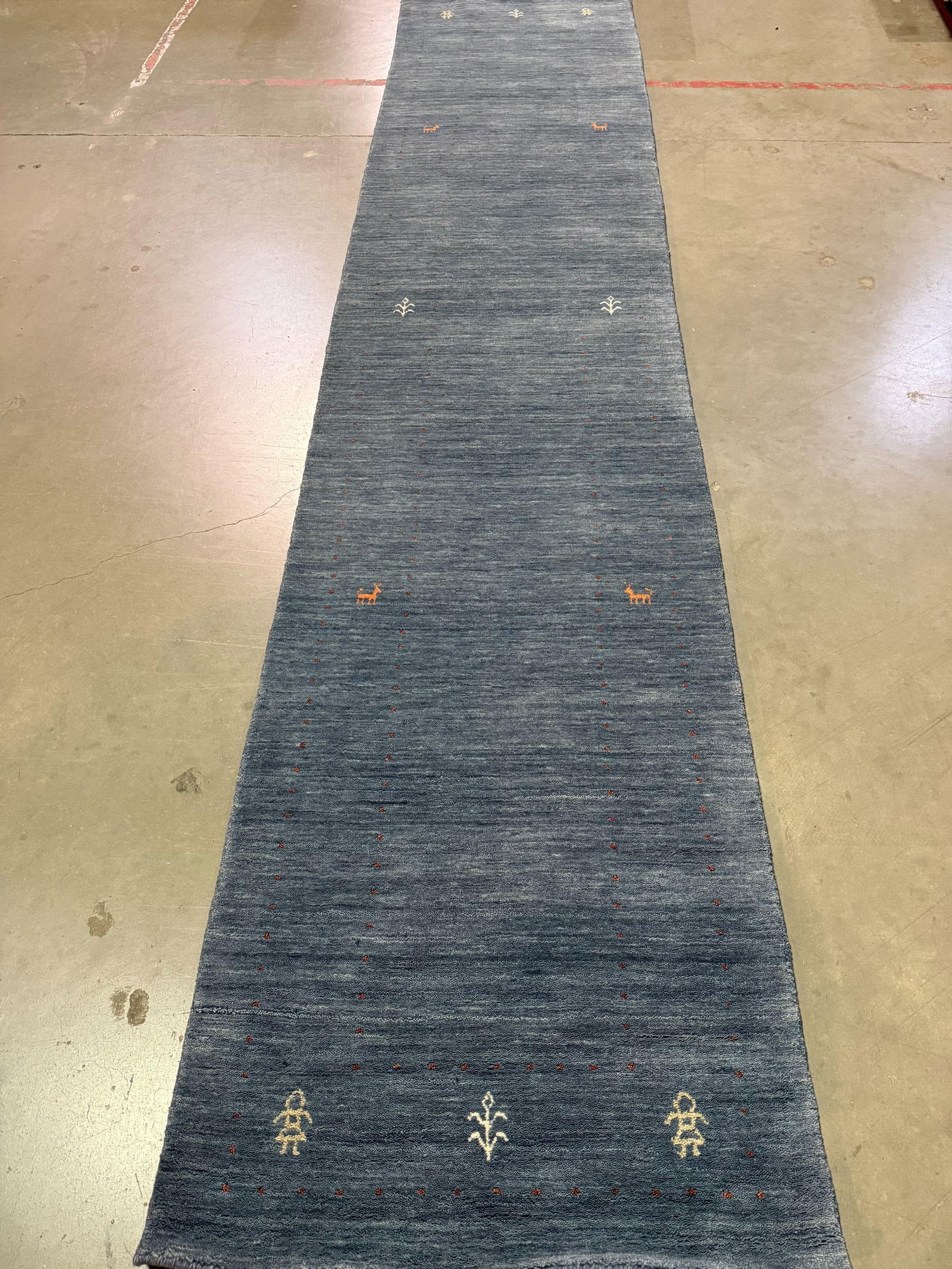 Stunning Gabeh Runner 2.7x12.1: 2.7x12.1 Exquisite Gabeh Runner Luxerious Natural Wool Sheen Pile in Blue Color Hand Knotted in India