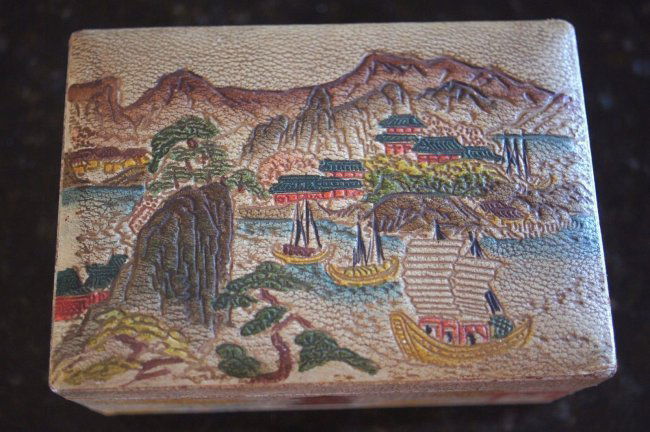 A Beautiful Vintage Chinese Shagreen Trinket Box (1 of 6)