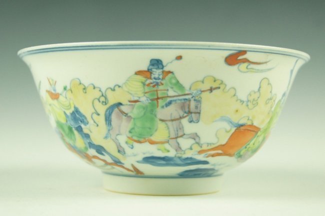 A RARE DOU-CAI PORCELAIN BOWL, KANGXI MARKED & PERIOD (1 of 6)
